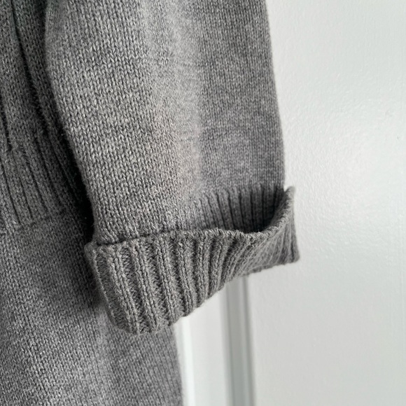 New Directions Ladies Gray Cardigan with gold buttons - Picture 5 of 7